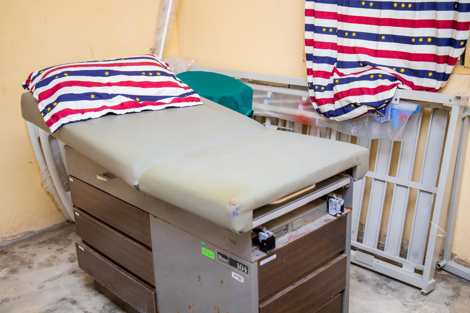 No bed syndrome article